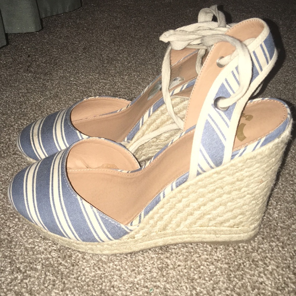 Wedge espadrilles
